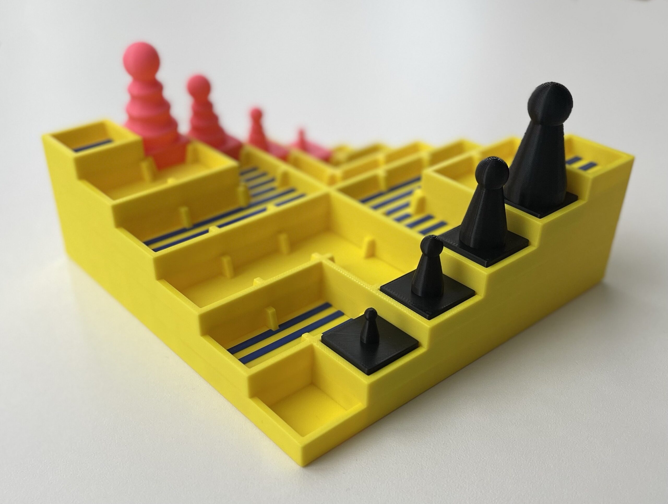 perspektivische Ansicht auf das Spielfeld